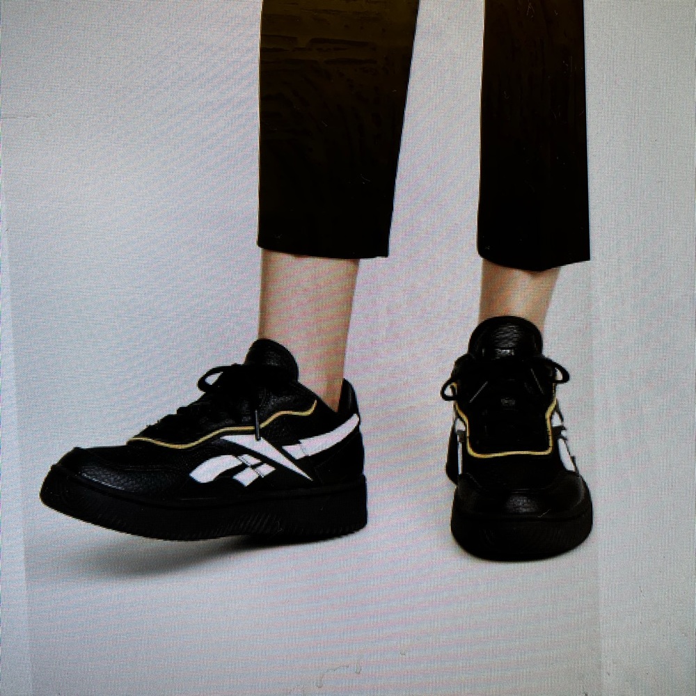 Reebok X Victoria Beckham Dual ll Pebbled Leather Sneakers 9 NIB